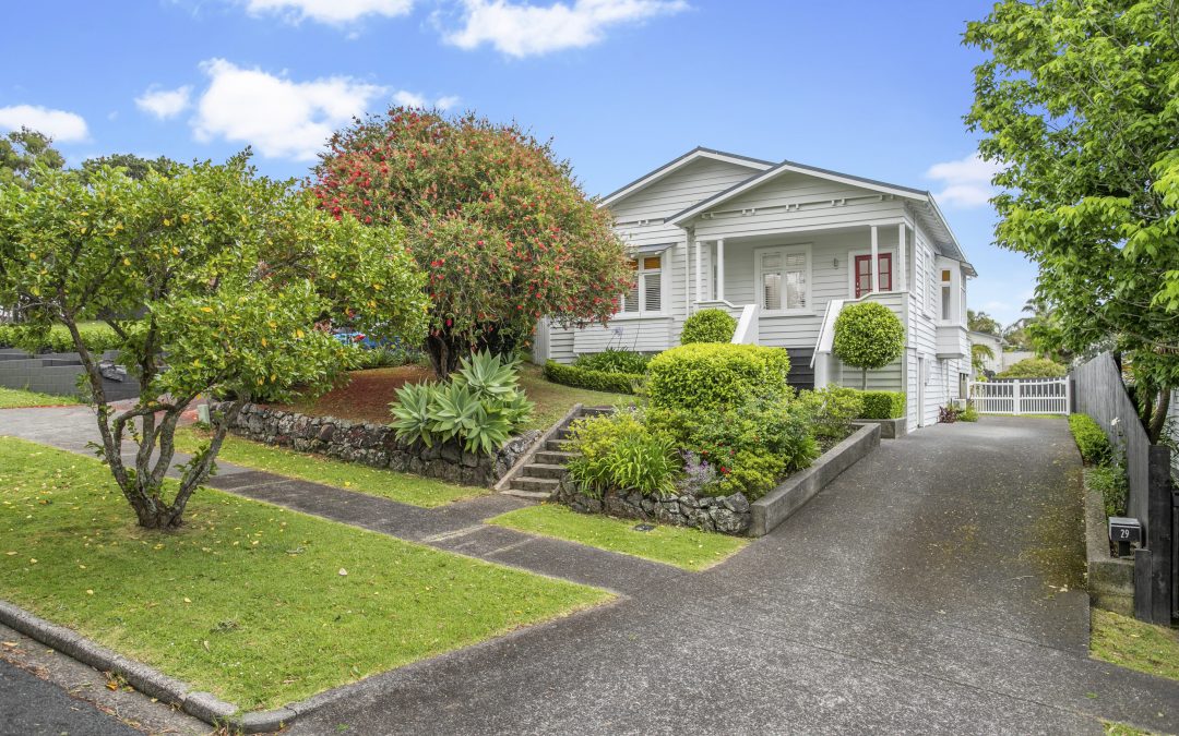 Just SOLD! 29 Huntingtree Avenue, Sandringham