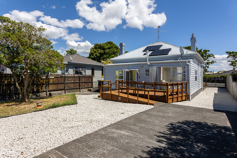 4 Kiwitea Street-3